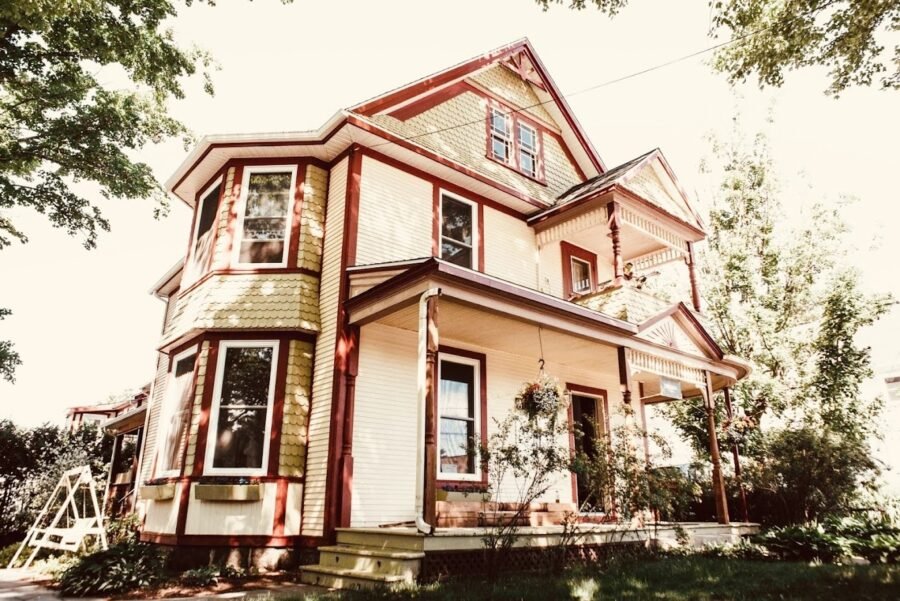 Au Loup, Bed & Boutique