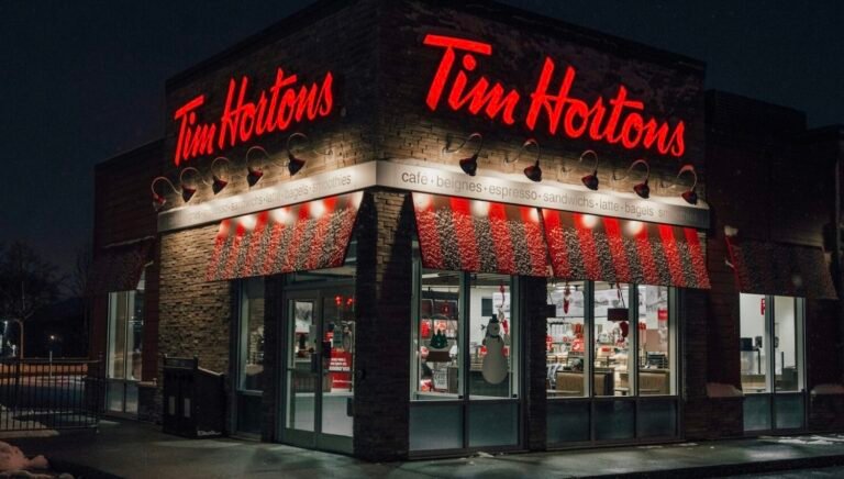 Restaurant Tim Hortons - Waterloo - Photo 1